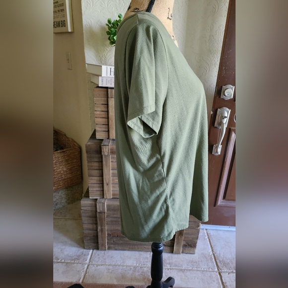 Torrid Olive Green Classic Fit Womens Tee - Picture 2 of 4